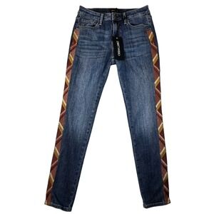 Driftwood Jackie High Rise Skinny Jean W26 L28 NWT Southwestern Embroidered Legs